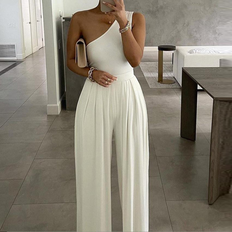 Chic & Trendy One-Sleeved Jumpsuit