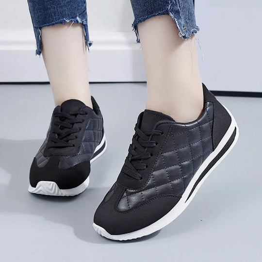 EleganceStride Stijlvolle Sneakers