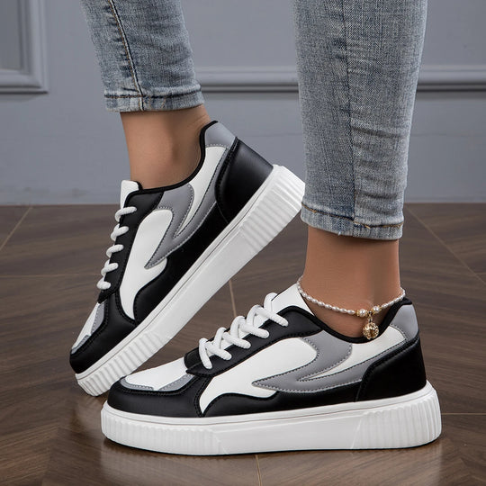 LunaFlex Casual Sneakers