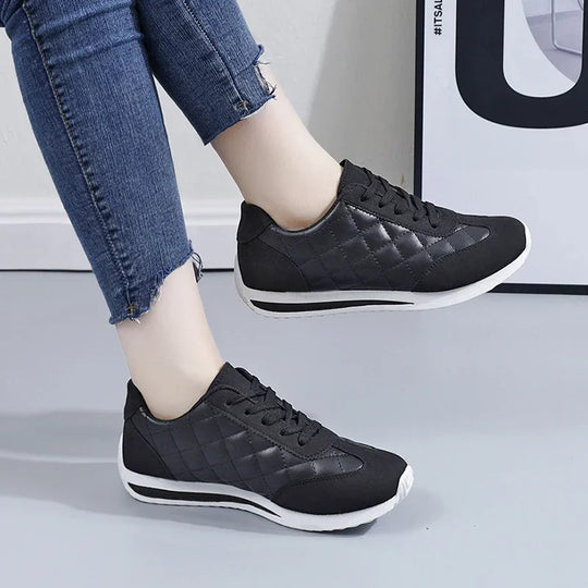 EleganceStride Stijlvolle Sneakers