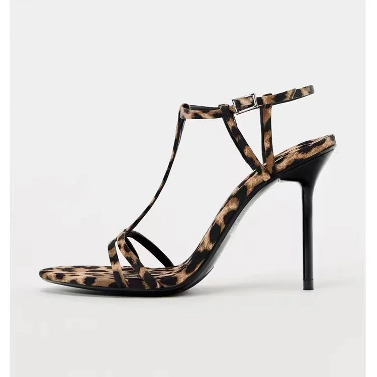 GlamourTrend Leopard Sandalen