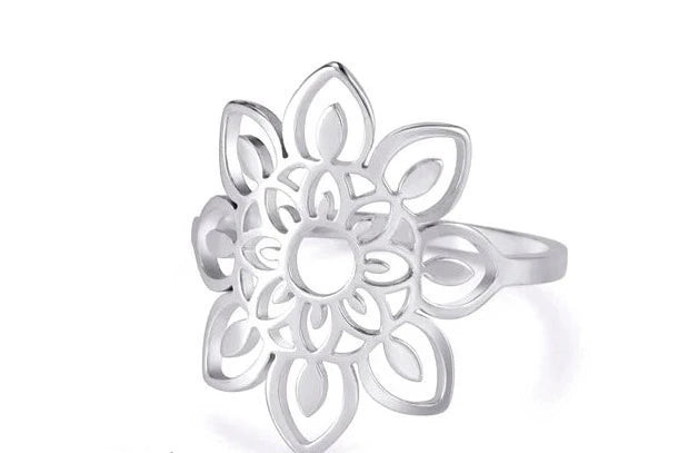 Pracht & Praal Grote Filigree Lotus Bloem Ring