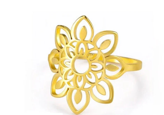 Pracht & Praal Grote Filigree Lotus Bloem Ring